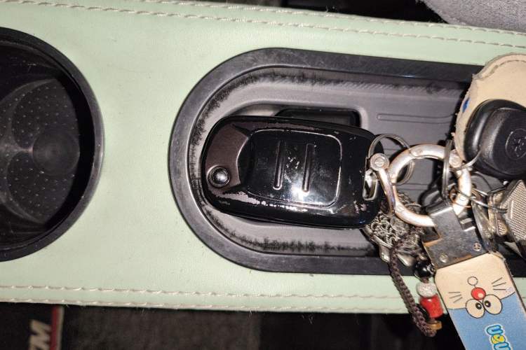 Used Wuling Hongguang MINIEV 2021 Macaron Fashion Edition Lithium-Ion Battery Interior 1