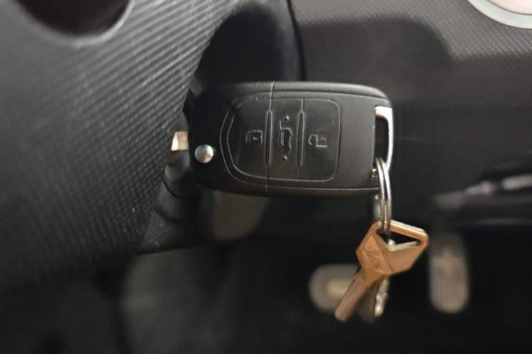 Used Wuling Hongguang MINIEV 2021 Macaron Premium Model – Lithium Iron Phosphate Interior 1
