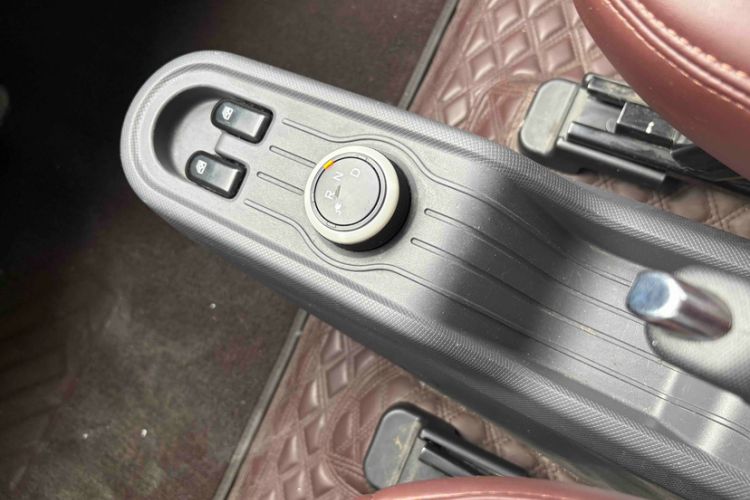 Used Wuling Hongguang MINIEV 2021 Macaron Premium Model – Lithium Iron Phosphate Interior 2