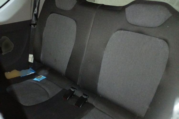 Used Wuling Hongguang MINIEV 2021 Macaron Premium Model – Lithium Iron Phosphate Interior 4