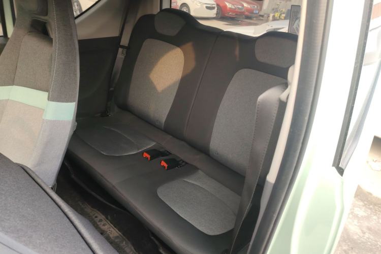 Used Wuling Hongguang MINIEV 2021 Macaron Premium Model – Lithium-NMC Interior 4
