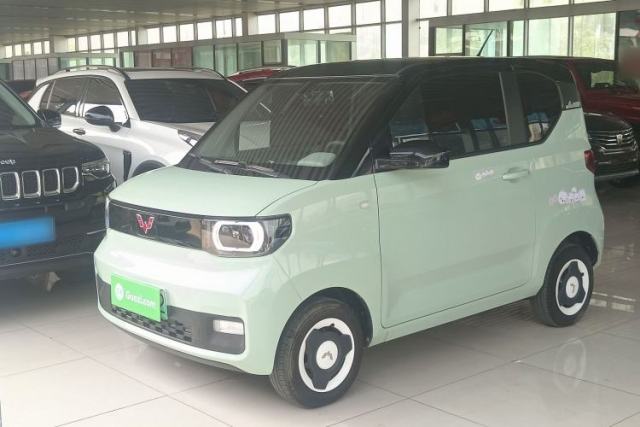 Używany Wuling Hongguang MINIEV 2021 Macaron Premium Model – Lithium-NMC
