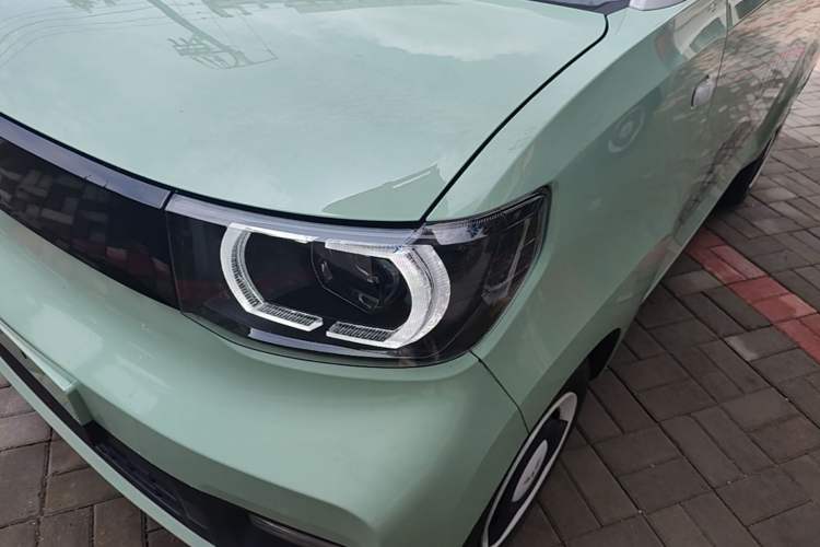 Used Wuling Hongguang MINIEV 2021 Macaron Premium Model – Lithium Iron Phosphate Left Front Headlight