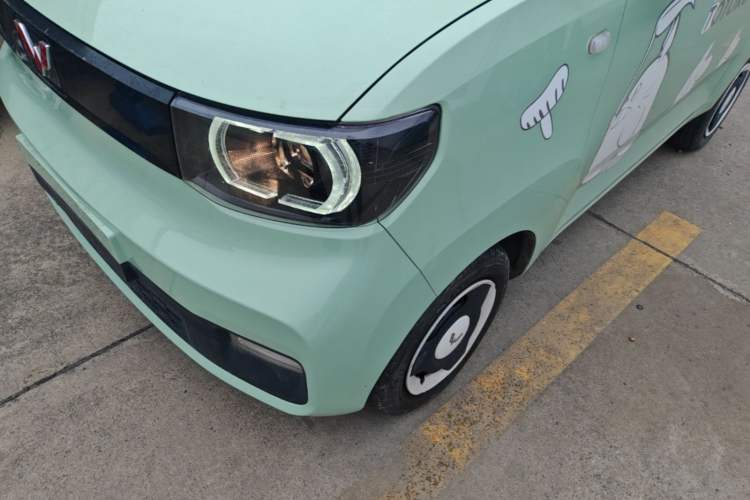 Used Wuling Hongguang MINIEV 2021 Macaron Fashion Model Lithium Iron Phosphate Left Front Headlight