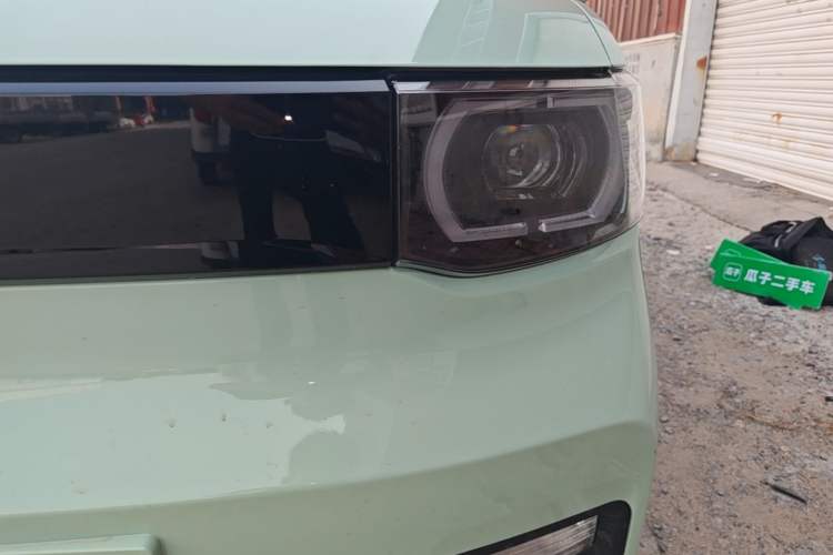 Used Wuling Hongguang MINIEV 2021 Macaron Fashion Model Lithium Iron Phosphate Left Front Headlight