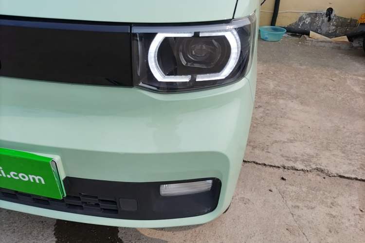 Used Wuling Hongguang MINIEV 2021 Macaron Premium Model – Lithium Iron Phosphate Left Front Headlight