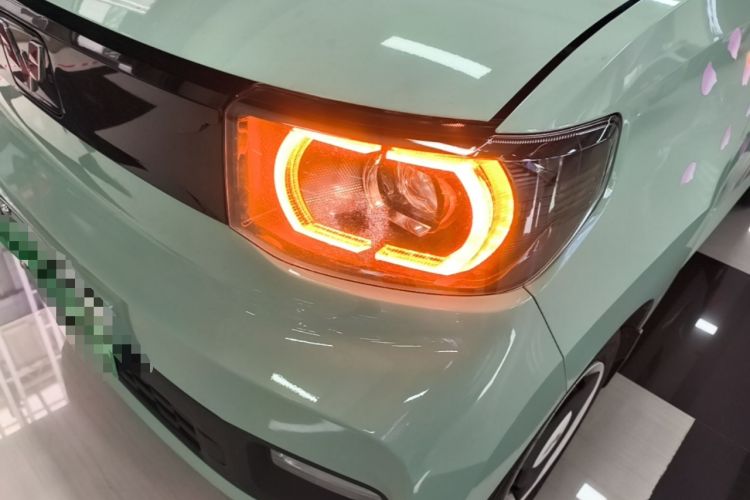 Used Wuling Hongguang MINIEV 2021 Macaron Premium Model – Lithium Iron Phosphate Left Front Headlight
