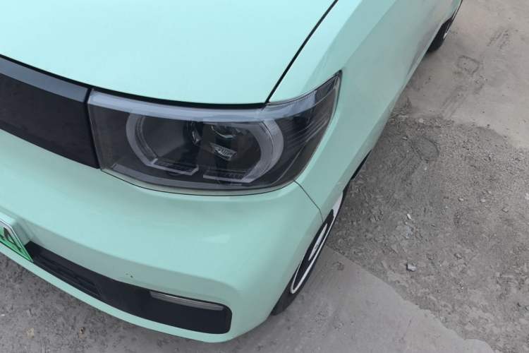 Used Wuling Hongguang MINIEV 2021 Macaron Fashion Model Lithium Iron Phosphate Left Front Headlight