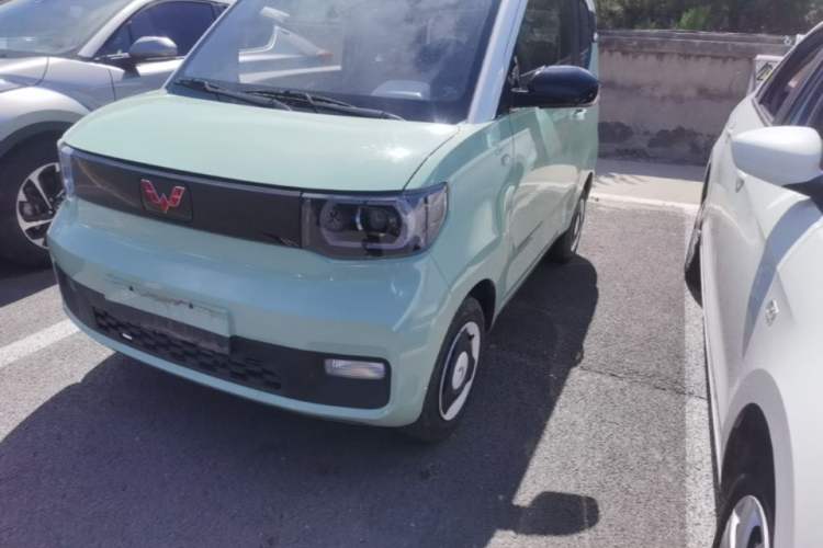 Used Wuling Hongguang MINIEV 2021 Macaron Premium Model – Lithium Iron Phosphate Left Front Headlight