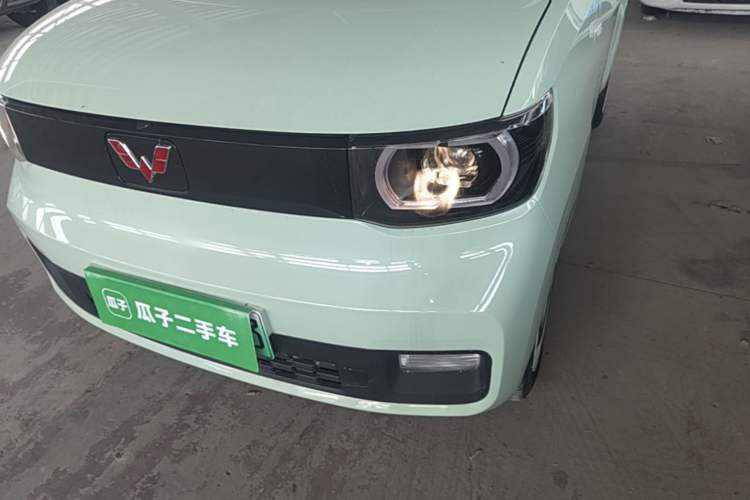 Used Wuling Hongguang MINIEV 2021 Macaron Premium Model – Lithium Iron Phosphate Left Front Headlight