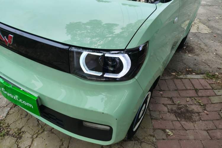 Used Wuling Hongguang MINIEV 2021 Macaron Premium Model – Lithium Iron Phosphate Left Front Headlight