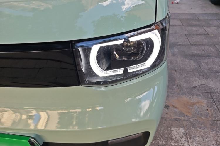 Used Wuling Hongguang MINIEV 2021 Macaron Fashion Model Lithium Iron Phosphate Left Front Headlight