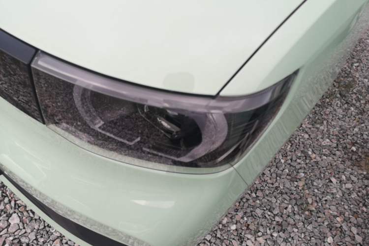 Used Wuling Hongguang MINIEV 2021 Macaron Premium Model – Lithium Iron Phosphate Left Front Headlight