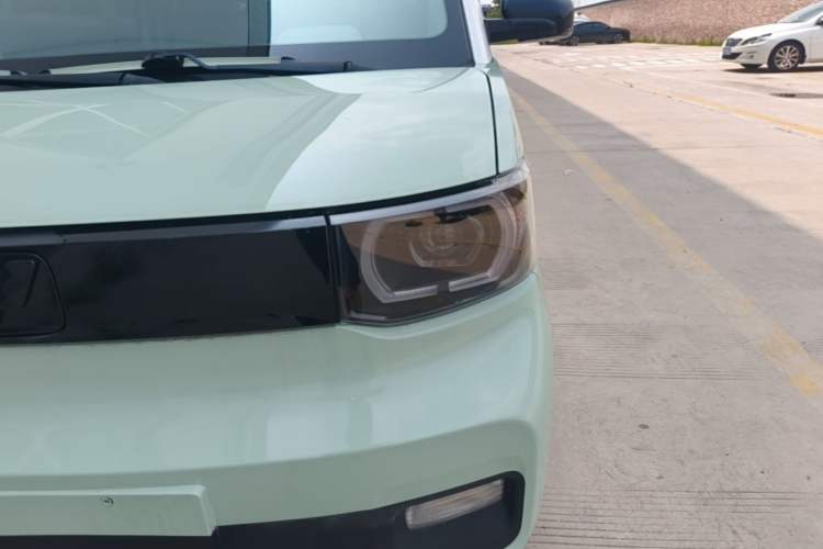 Used Wuling Hongguang MINIEV 2021 Macaron Premium Model – Lithium Iron Phosphate Left Front Headlight