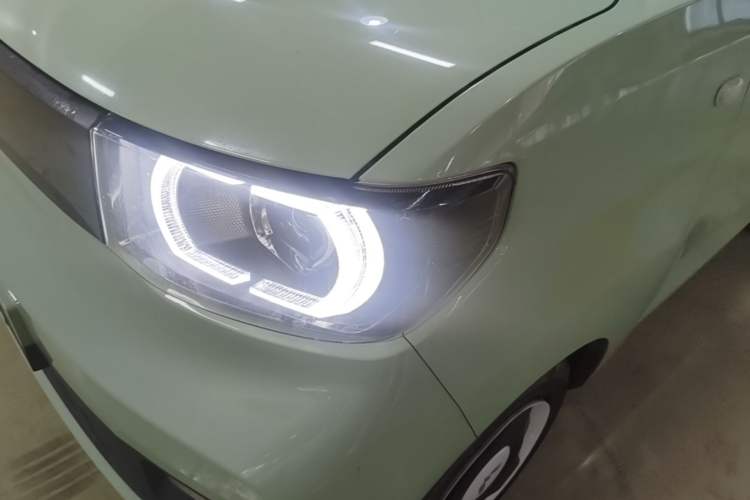 Used Wuling Hongguang MINIEV 2021 Macaron Fashion Model Lithium Iron Phosphate Left Front Headlight