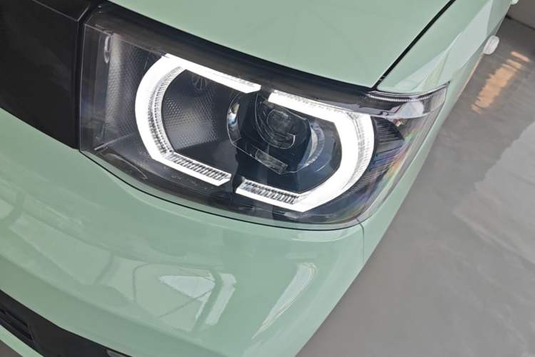 Used Wuling Hongguang MINIEV 2021 Macaron Premium Model – Lithium Iron Phosphate Left Front Headlight