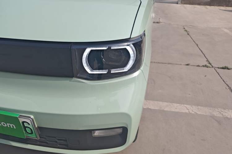 Used Wuling Hongguang MINIEV 2021 Macaron Fashion Model Lithium Iron Phosphate Left Front Headlight