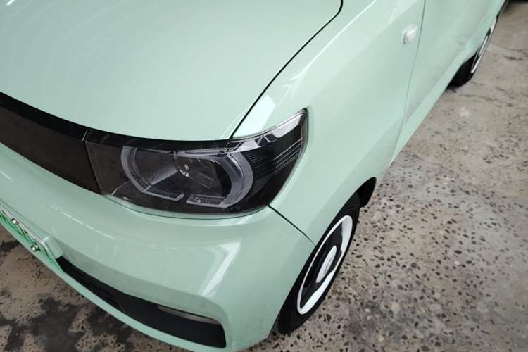 Used Wuling Hongguang MINIEV 2021 Macaron Premium Model – Lithium Iron Phosphate Left Front Headlight