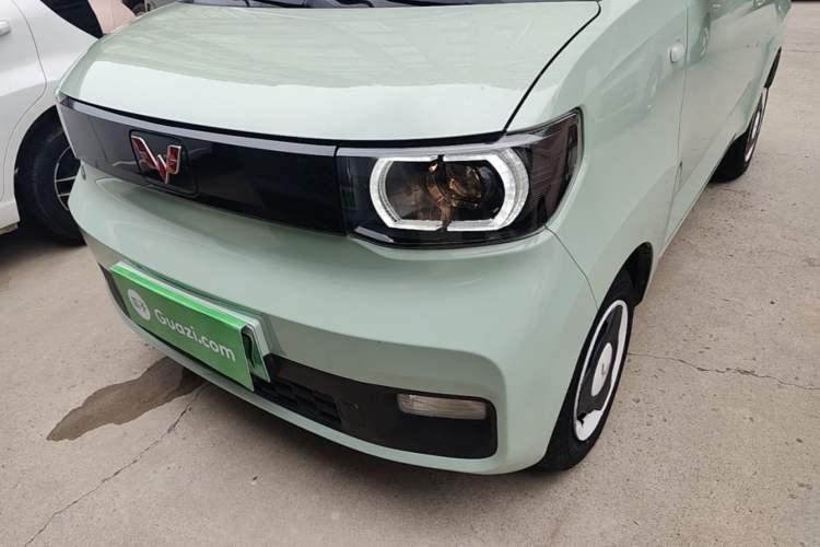 Used Wuling Hongguang MINIEV 2021 Macaron Fashion Model Lithium Iron Phosphate Left Front Headlight