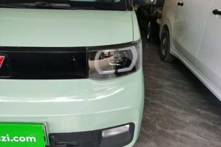 Used Wuling Hongguang MINIEV 2021 Macaron Fashion Edition Lithium-Ion Battery Left Front Headlight