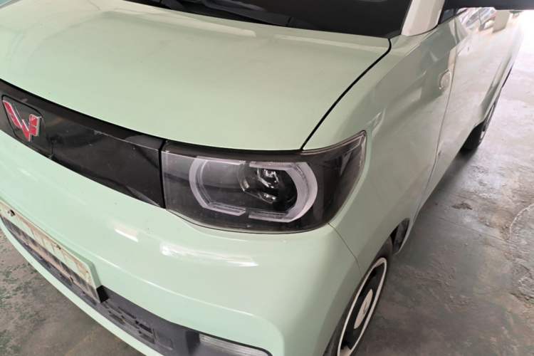 Used Wuling Hongguang MINIEV 2021 Macaron Fashion Model Lithium Iron Phosphate Left Front Headlight