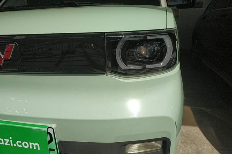 Used Wuling Hongguang MINIEV 2021 Macaron Fashion Model Lithium Iron Phosphate Left Front Headlight