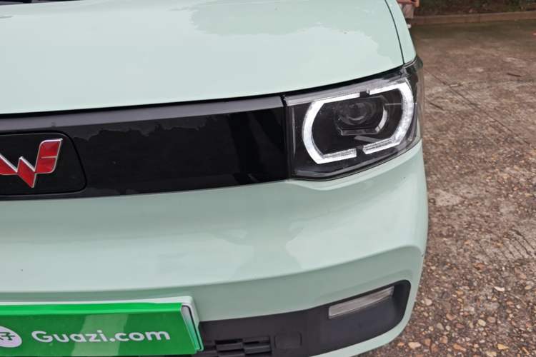 Used Wuling Hongguang MINIEV 2021 Macaron Premium Model – Lithium-NMC Left Front Headlight