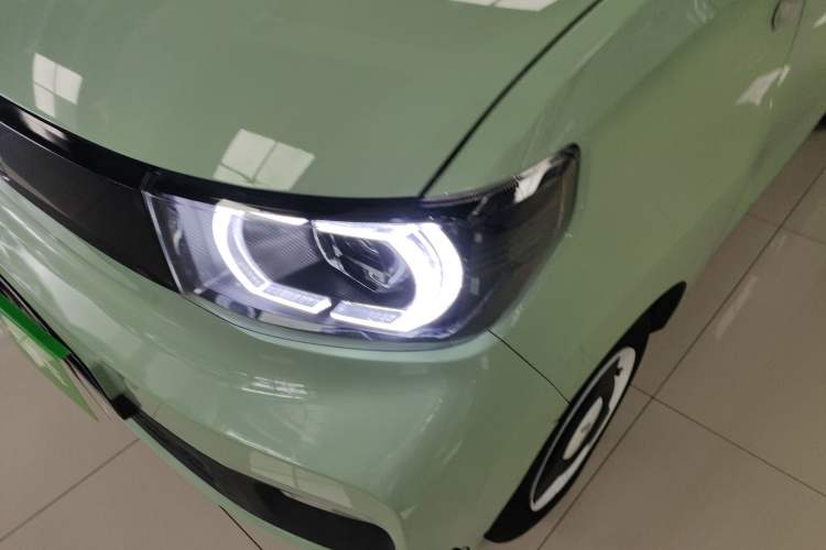 Used Wuling Hongguang MINIEV 2021 Macaron Premium Model – Lithium Iron Phosphate Left Front Headlight