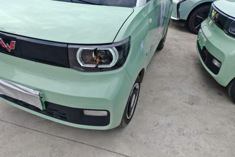 Used Wuling Hongguang MINIEV 2021 Macaron Premium Model – Lithium Iron Phosphate Left Front Headlight