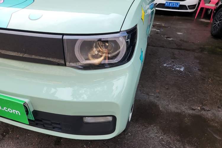 Used Wuling Hongguang MINIEV 2021 Macaron Fashion Model Lithium Iron Phosphate Left Front Headlight