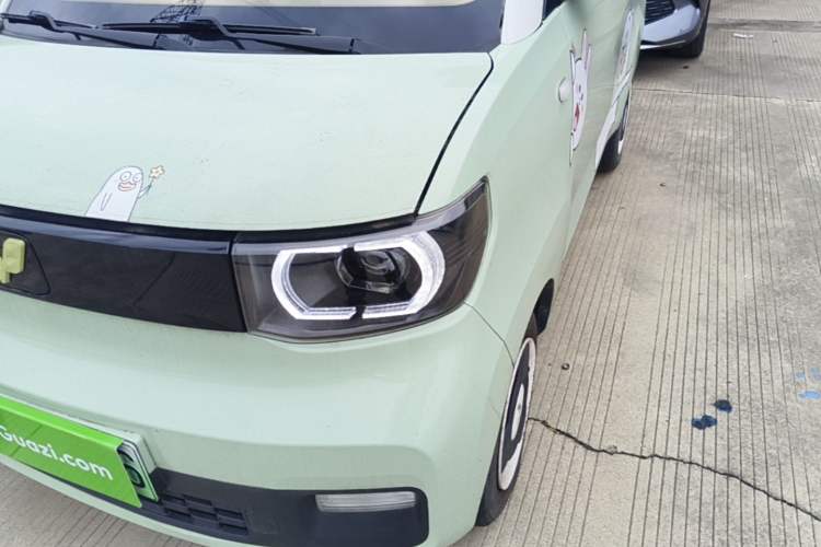 Used Wuling Hongguang MINIEV 2021 Macaron Fashion Model Lithium Iron Phosphate Left Front Headlight