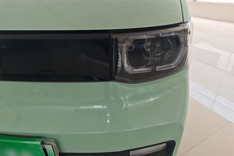 Used Wuling Hongguang MINIEV 2021 Macaron Fashion Edition Lithium-Ion Battery Left Front Headlight