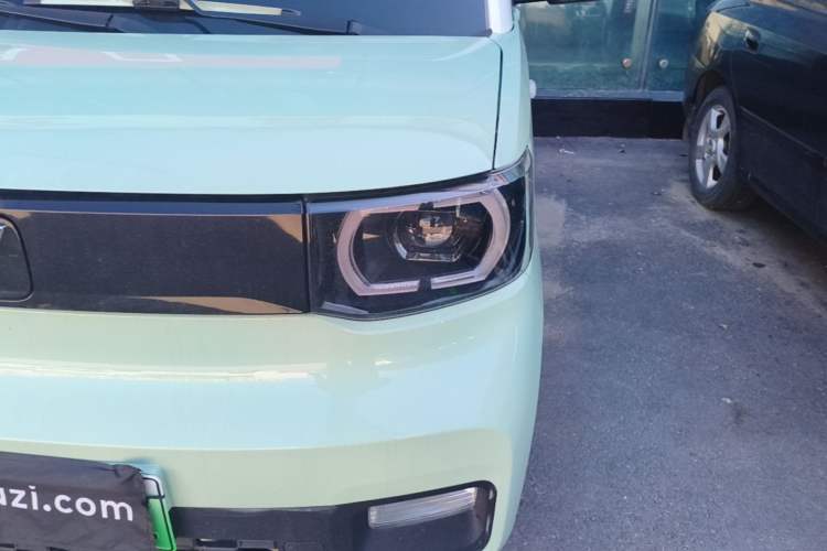 Used Wuling Hongguang MINIEV 2021 Macaron Premium Model – Lithium-NMC Left Front Headlight