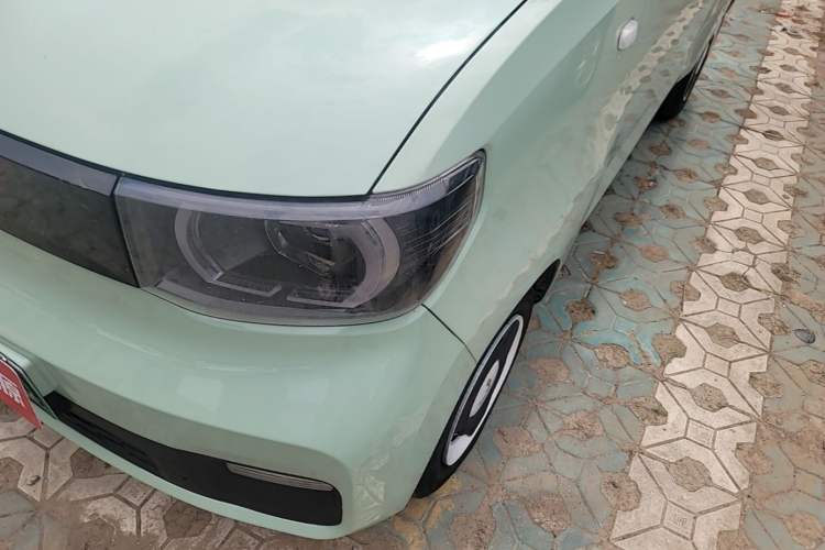 Used Wuling Hongguang MINIEV 2021 Macaron Premium Model – Lithium Iron Phosphate Left Front Headlight