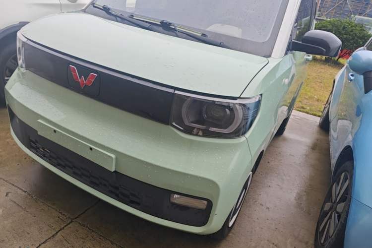 Used Wuling Hongguang MINIEV 2021 Macaron Premium Model – Lithium Iron Phosphate Left Front Headlight