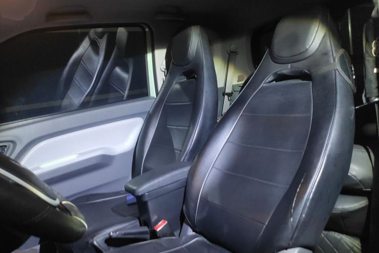 Used Wuling Hongguang MINIEV 2021 Macaron Premium Model – Lithium-NMC Left Front Seat