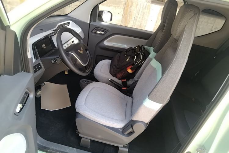 Used Wuling Hongguang MINIEV 2021 Macaron Premium Model – Lithium Iron Phosphate Left Front Seat
