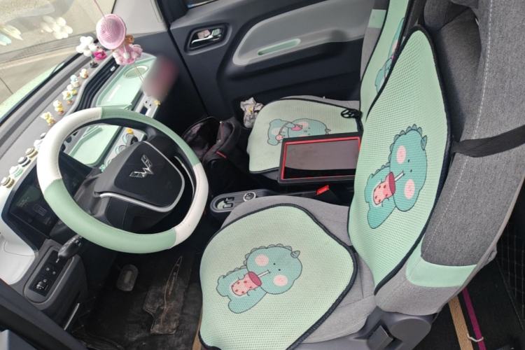 Used Wuling Hongguang MINIEV 2021 Macaron Fashion Model Lithium Iron Phosphate Left Front Seat