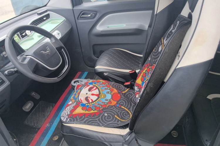 Used Wuling Hongguang MINIEV 2021 Macaron Fashion Model Lithium Iron Phosphate Left Front Seat