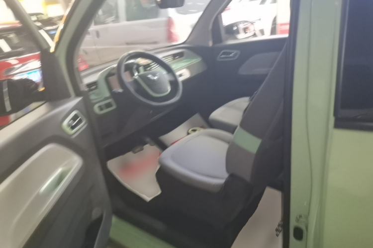 Used Wuling Hongguang MINIEV 2021 Macaron Fashion Model Lithium Iron Phosphate Left Front Seat