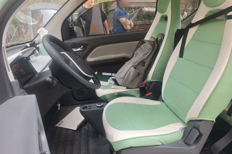 Used Wuling Hongguang MINIEV 2021 Macaron Premium Model – Lithium Iron Phosphate Left Front Seat