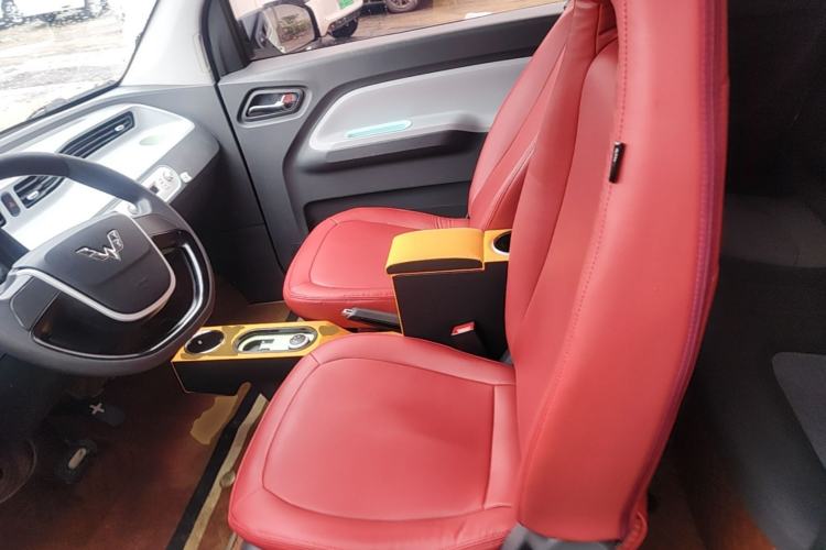 Used Wuling Hongguang MINIEV 2021 Macaron Fashion Model Lithium Iron Phosphate Left Front Seat