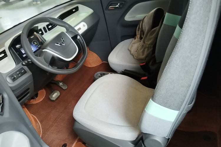 Used Wuling Hongguang MINIEV 2021 Macaron Premium Model – Lithium Iron Phosphate Left Front Seat