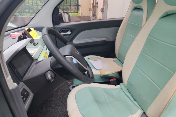 Used Wuling Hongguang MINIEV 2021 Macaron Fashion Model Lithium Iron Phosphate Left Front Seat