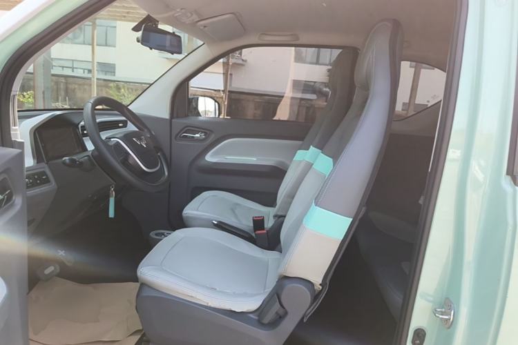 Used Wuling Hongguang MINIEV 2021 Macaron Premium Model – Lithium Iron Phosphate Left Front Seat