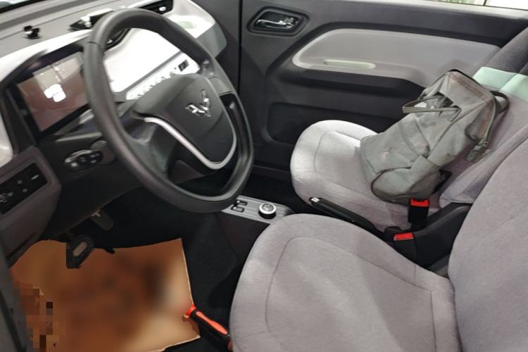 Used Wuling Hongguang MINIEV 2021 Macaron Premium Model – Lithium Iron Phosphate Left Front Seat