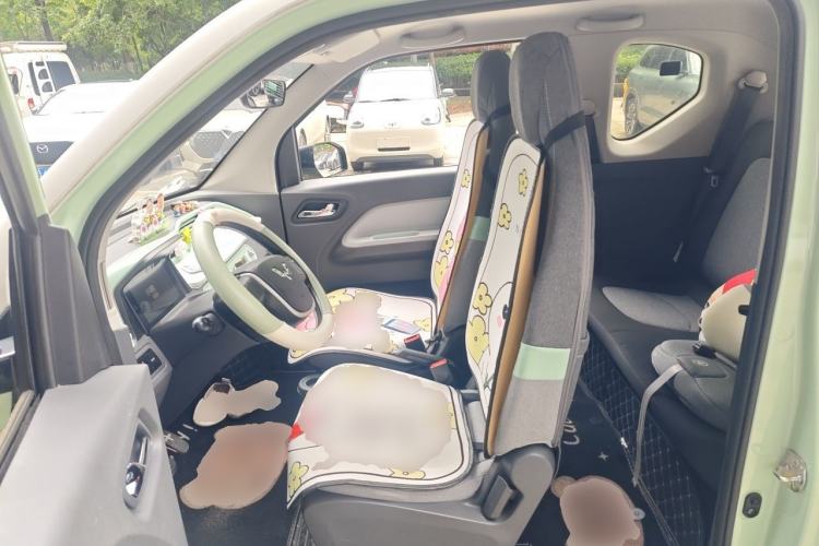 Used Wuling Hongguang MINIEV 2021 Macaron Premium Model – Lithium Iron Phosphate Left Front Seat