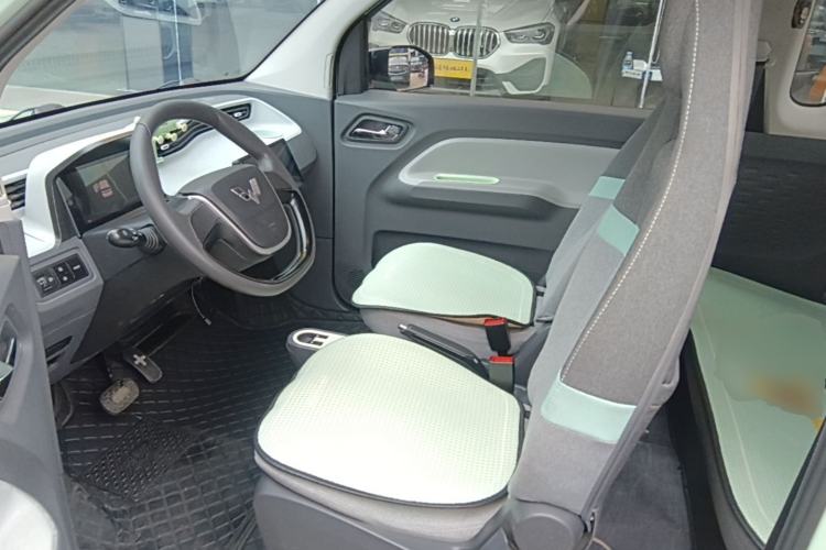 Used Wuling Hongguang MINIEV 2021 Macaron Premium Model – Lithium Iron Phosphate Left Front Seat