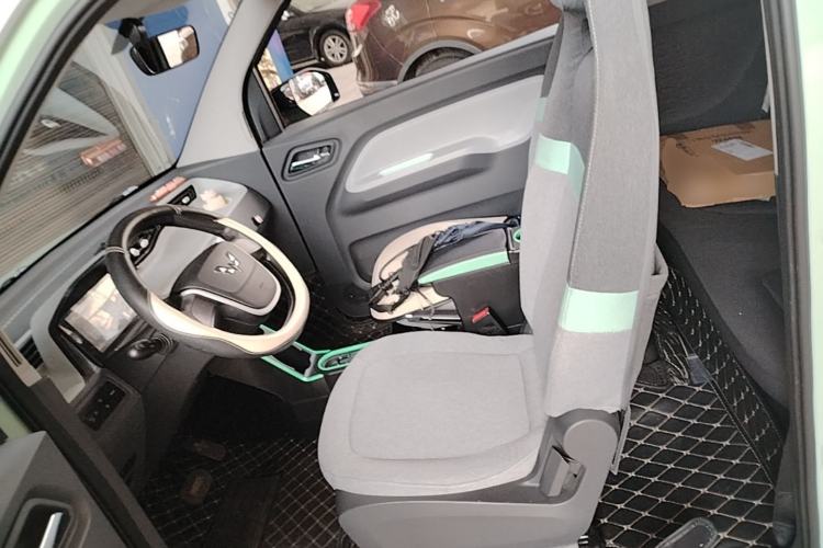 Used Wuling Hongguang MINIEV 2021 Macaron Fashion Model Lithium Iron Phosphate Left Front Seat