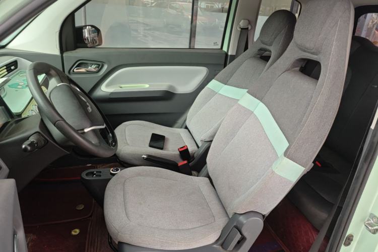 Used Wuling Hongguang MINIEV 2021 Macaron Fashion Model Lithium Iron Phosphate Left Front Seat